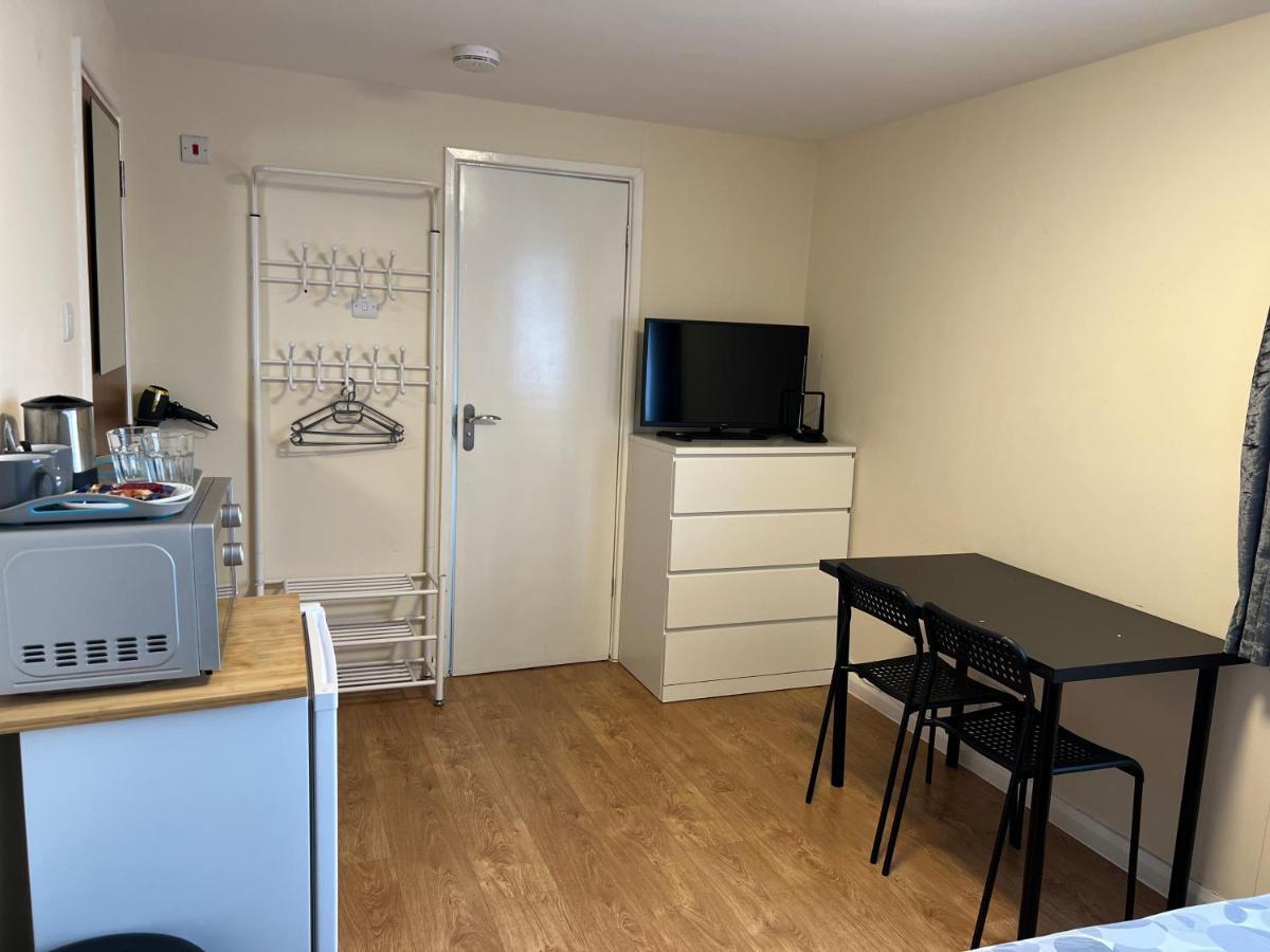 Kensal Lodge 2 Guest House London Bagian luar foto