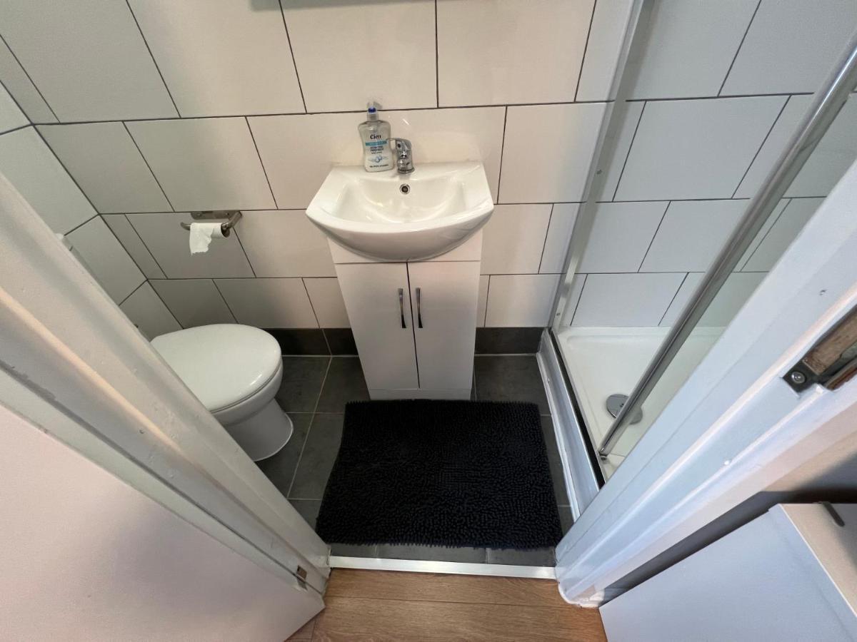 Kensal Lodge 2 Guest House London Bagian luar foto