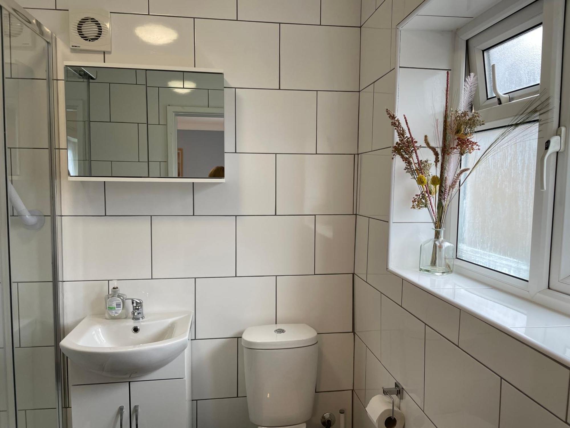 Kensal Lodge 2 Guest House London Bagian luar foto